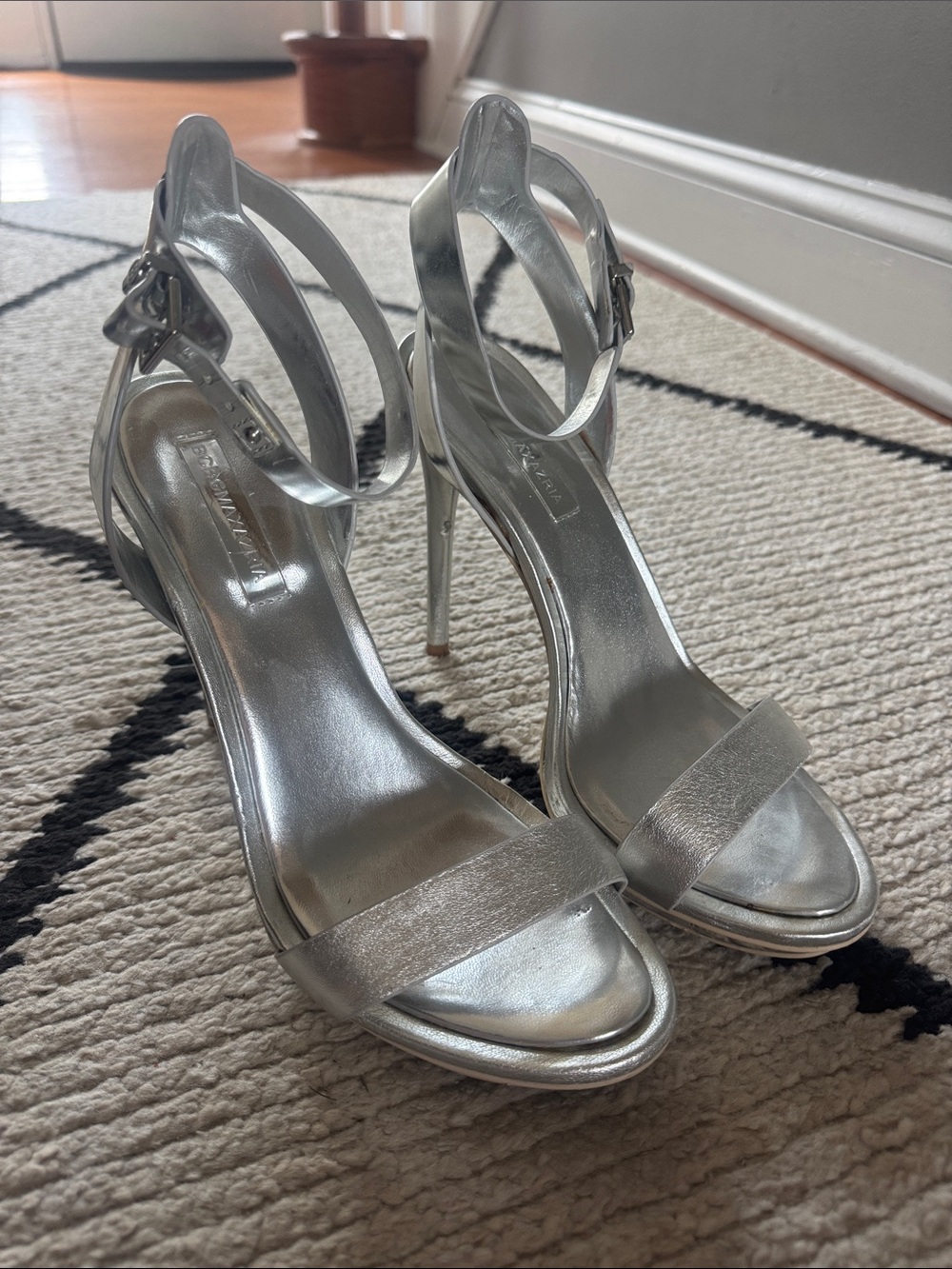 BCBG Maxazria Ma-finite Silver Strappy High Heel Sandals 10
